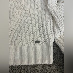 White Hollister comfy sweater